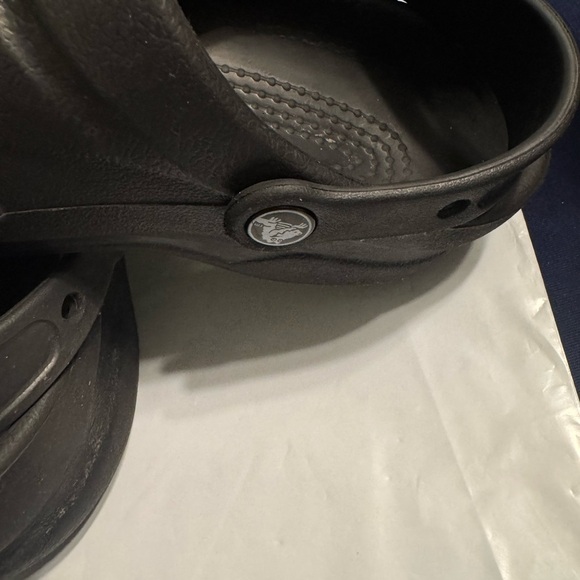 Crocs Women's 8 Men’s 6 Specialist Vent Lightweight  Black Clog Shoes Work EUC - Picture 8 of 10